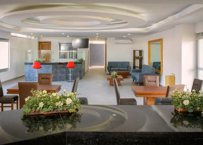 Mc Hotel Saldarriaga Queretaro